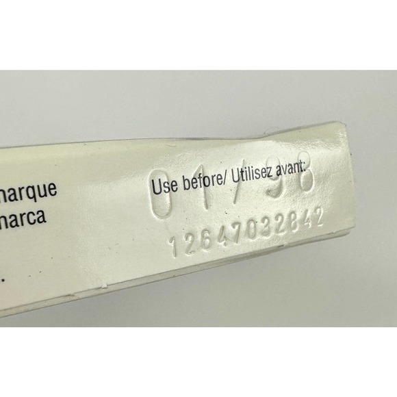 Vintage Polaroid One Step SX-70 Camera And Film White Rainbow Stripe - Picture 11 of 13